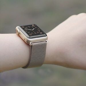 New Champagne retro gold 38mm 
Milanese Loop Magne